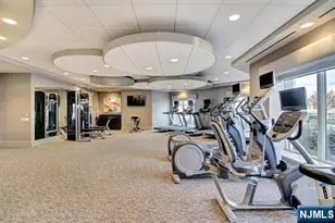 100 Eton Row 302, Weehawken, NJ 07086 - Photo 38