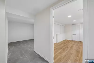 21 5th Street, Clifton, NJ 07011 - Photo 40