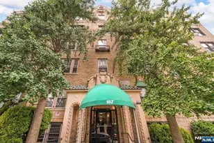 107 Kensington Ave 302, Jersey City, NJ 07304 - Photo 24