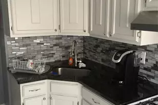 21 Civic Pl, Bloomfield, NJ 07003 - Photo 6