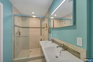 152 Sunset St, Dumont, NJ 07628 - Photo 14