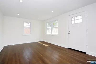 120 E 54th Street, Elmwood Park, NJ 07407 - Photo 4