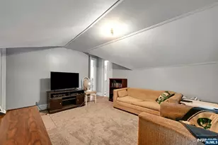 111 Van Winkle Ave, Hawthorne, NJ 07506 - Photo 12