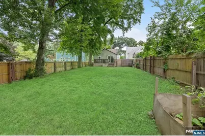 203 Willow Avenue, Hackensack, NJ 07601 - Photo 26