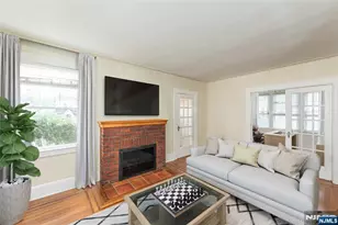 428 Mountain View Rd, Englewood, NJ 07631 - Photo 4