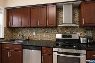 1009 Paterson Plank Rd, North Bergen, NJ 07047 - Photo 12