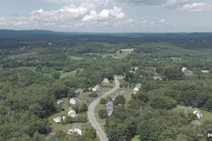 44 Morgan Dr, Sussex, NJ 07461 - Photo 2