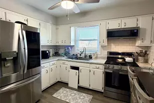 92 Phillips Ave, South Hackensack Township, NJ 07606 - Photo 14