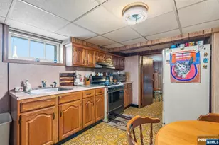 92 Phillips Ave, South Hackensack Township, NJ 07606 - Photo 26