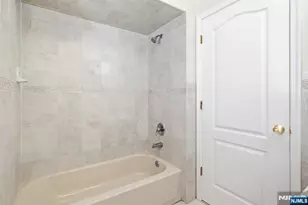 17 Chester Ave, Newark, NJ 07104 - Photo 20