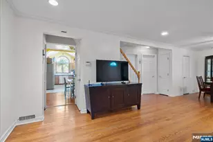 0-150 Tunbridge Rd, Fair Lawn, NJ 07410 - Photo 8
