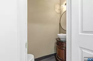 55 Heritage Ct, Montville Township, NJ 07082 - Photo 6