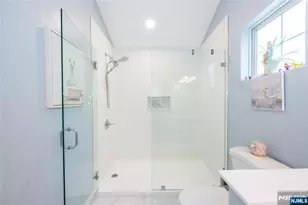 20 Bobolink Ct, Wayne, NJ 07470 - Photo 28
