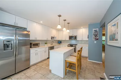 20 Bobolink Court, Wayne, NJ 07470 - Photo 8