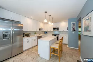 20 Bobolink Ct, Wayne, NJ 07470 - Photo 8