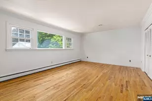 619 Cadmus Ct, Teaneck Township, NJ 07666 - Photo 20