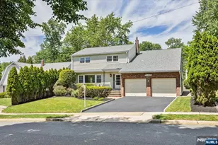 619 Cadmus Ct, Teaneck Township, NJ 07666 - Photo 2