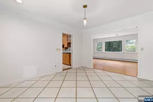 619 Cadmus Ct, Teaneck Township, NJ 07666 - Photo 8