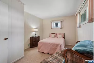 80 Ridge Road, Cedar Grove, NJ 07009 - Photo 20