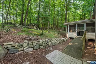 197 Snake Den Rd, Wanaque, NJ 07465 - Photo 16