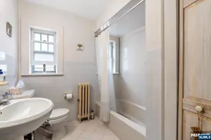 217 Mountain Wy, Rutherford, NJ 07070 - Photo 20
