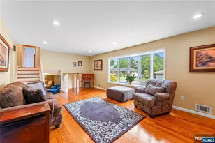 211 Park Ave, Emerson, NJ 07630 - Photo 10