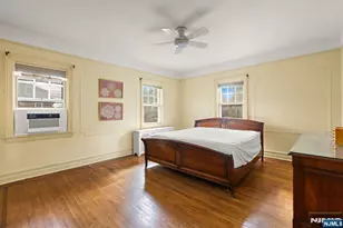 540 Highridge Ave, Cliffside Park, NJ 07010 - Photo 6