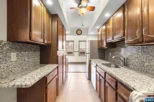 540 Highridge Ave, Cliffside Park, NJ 07010 - Photo 16
