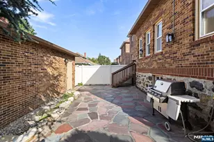 540 Highridge Ave, Cliffside Park, NJ 07010 - Photo 28
