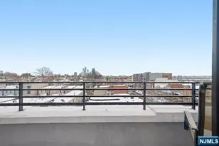 142 Charles Street 403, Jersey City, NJ 07307 - Photo 18