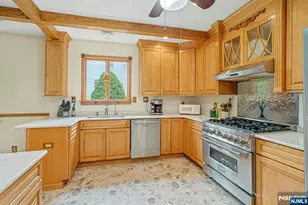 174 Mahwah Rd, Mahwah, NJ 07430 - Photo 14