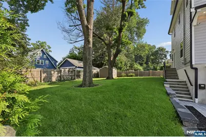 4 Hilltop, Essex Fells, NJ 07021 - Photo 32