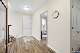 141 Roosevelt Dr, Wood Ridge, NJ 07075 - Photo 32