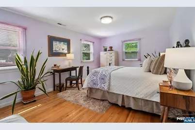 4 Elkin Drive, Livingston, NJ 07039 - Photo 18