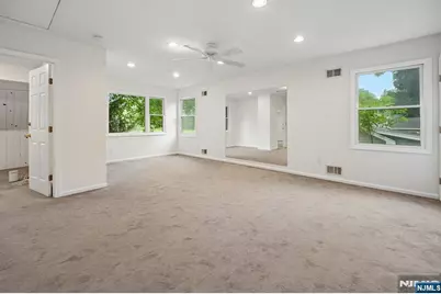 46 Lidgerwood Parkway, Morristown, NJ 07960 - Photo 18