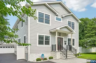 109 Prospect St, Paramus, NJ 07652 - Photo 2