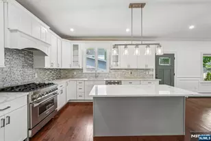 109 Prospect St, Paramus, NJ 07652 - Photo 8
