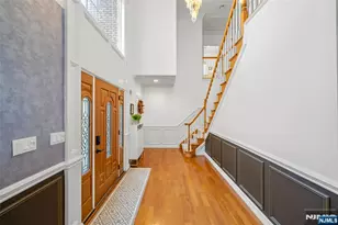 392 Oak Ave, River Edge, NJ 07661 - Photo 4