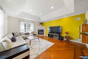 392 Oak Ave, River Edge, NJ 07661 - Photo 16