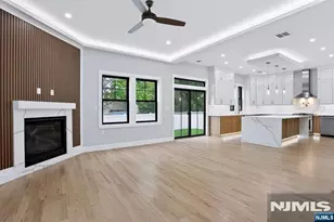 49 N Glenwood Dr, Bergenfield, NJ 07621 - Photo 10