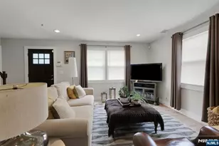 15 Lynne Ave, Hawthorne, NJ 07506 - Photo 6