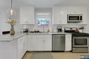 15 Lynne Ave, Hawthorne, NJ 07506 - Photo 12