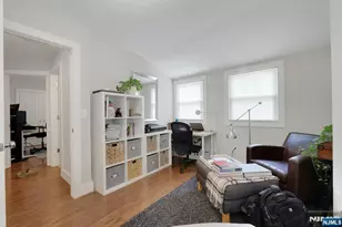 15 Lynne Ave, Hawthorne, NJ 07506 - Photo 18