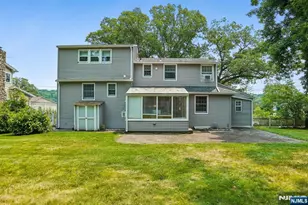 25 Lake Dr, Wayne, NJ 07470 - Photo 36