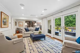 25 Daniel Ct, Ridgewood, NJ 07450 - Photo 32