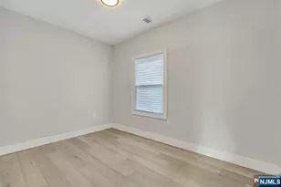 626 20th St, Newark, NJ 07103 - Photo 10