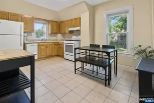 12 Dey St, Montclair, NJ 07042 - Photo 8