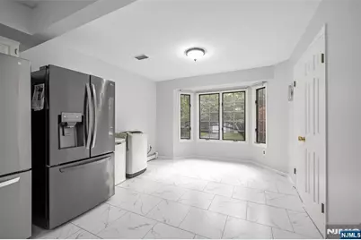 35 Mulford Drive, Wayne, NJ 07470 - Photo 6