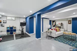 60 Haines Dr, Bloomfield, NJ 07003 - Photo 28