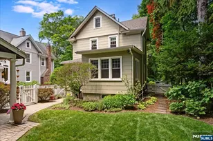 3 Ferguson Pl, Glen Rock, NJ 07452 - Photo 32